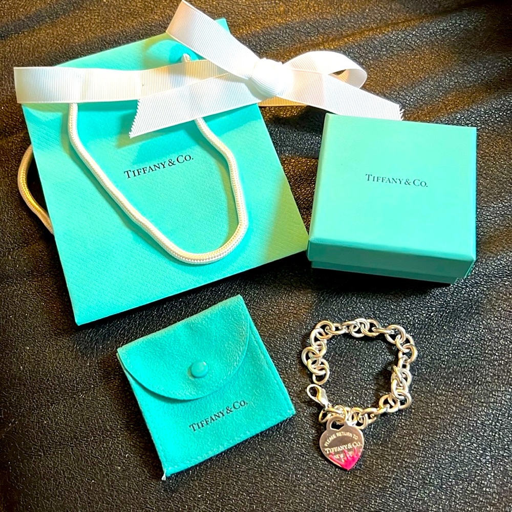 RARE! Return to Tiffany Co. Pink Splash Bracelet